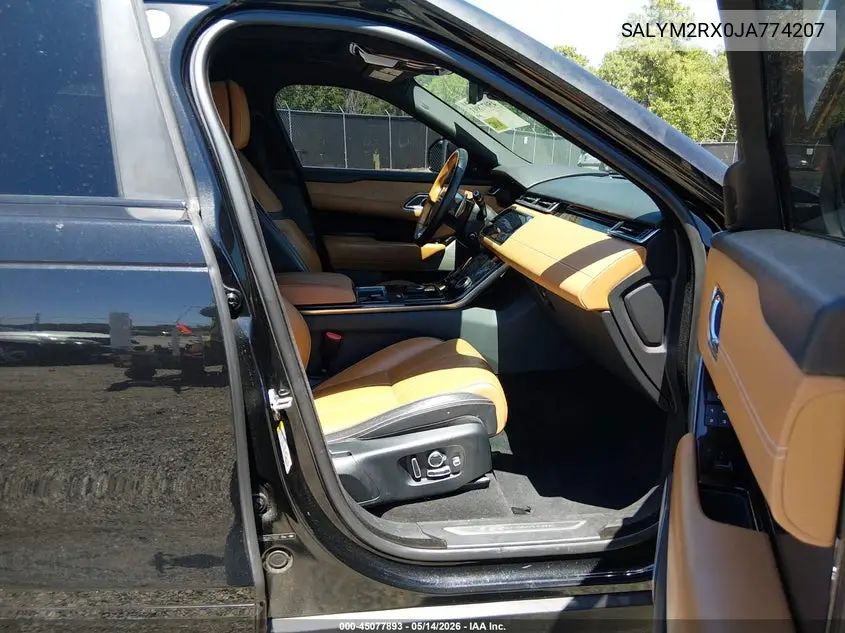 2018 Land Rover Range Rover Velar P250 Hse R-Dynamic VIN: SALYM2RX0JA774207 Lot: 45077893