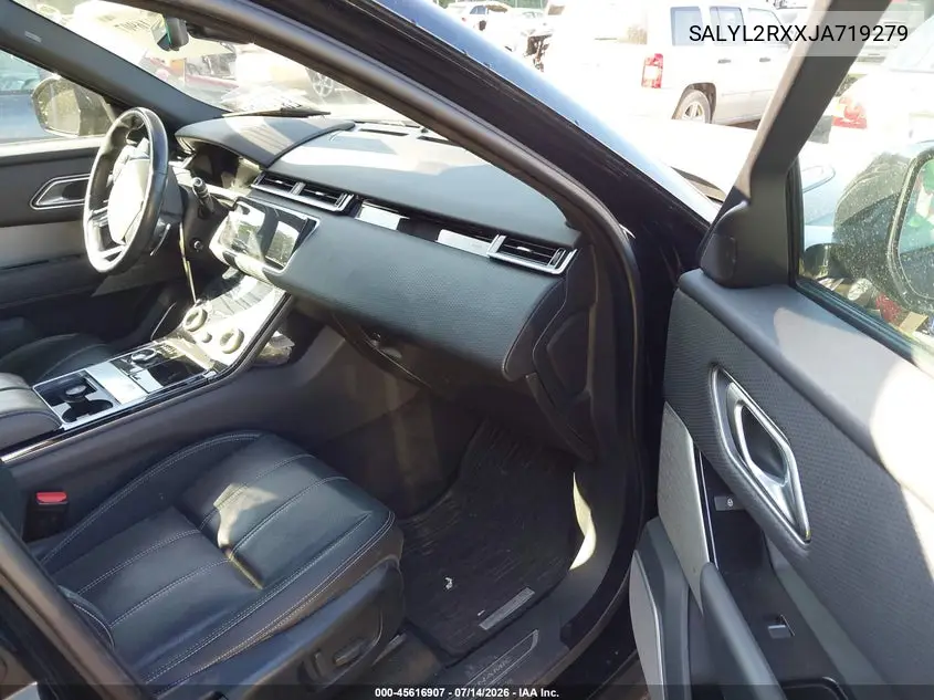 2018 Land Rover Range Rover Velar P250 Se R-Dynamic VIN: SALYL2RXXJA719279 Lot: 45616907