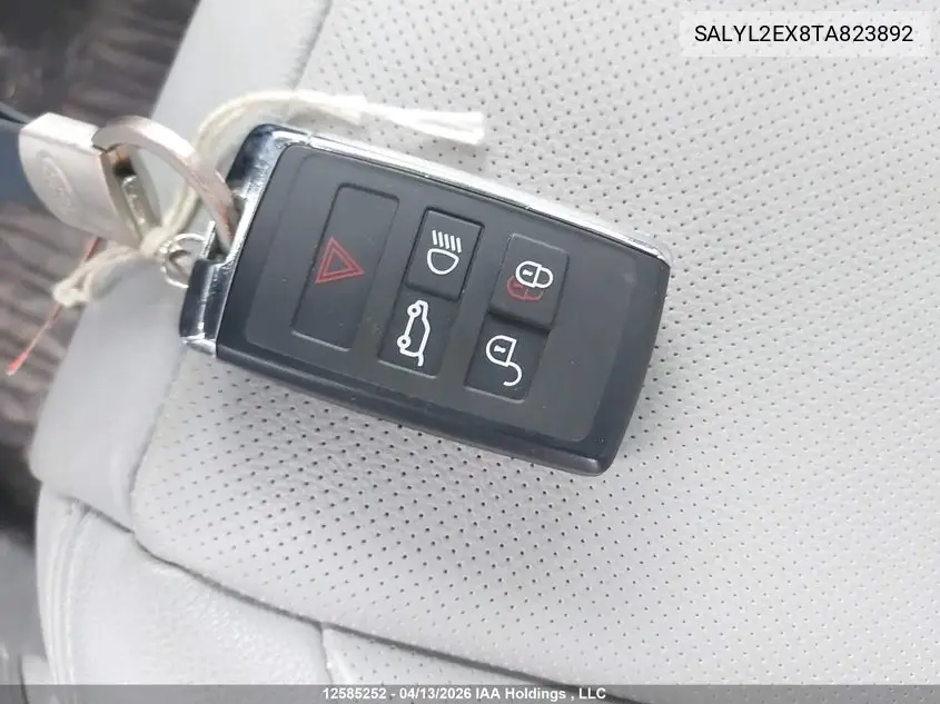 2026 Land Rover Range Rover Velar Dynamic Se P250 Gas VIN: SALYL2EX8TA823892 Lot: 12585252
