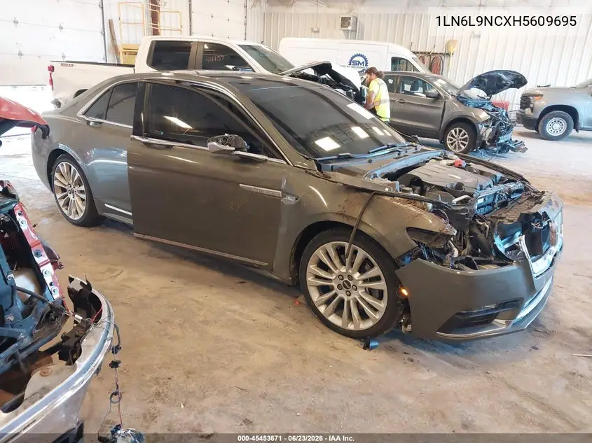 2017 Lincoln Continental Reserve VIN: 1LN6L9NCXH5609695 Lot: 45453671