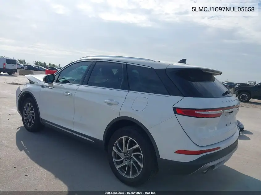 2022 Lincoln Corsair Standard VIN: 5LMCJ1C97NUL05658 Lot: 45540637