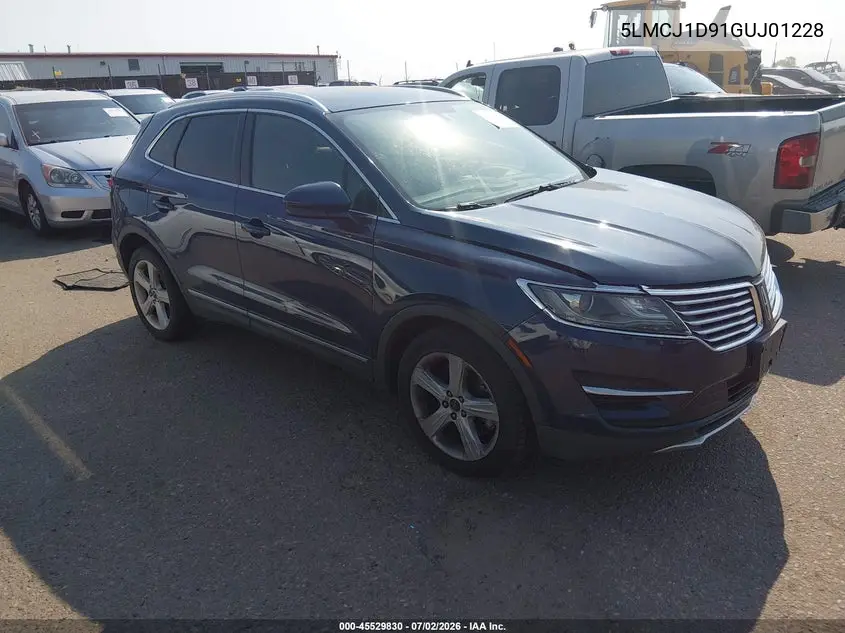 2016 Lincoln Mkc Premier VIN: 5LMCJ1D91GUJ01228 Lot: 45529830
