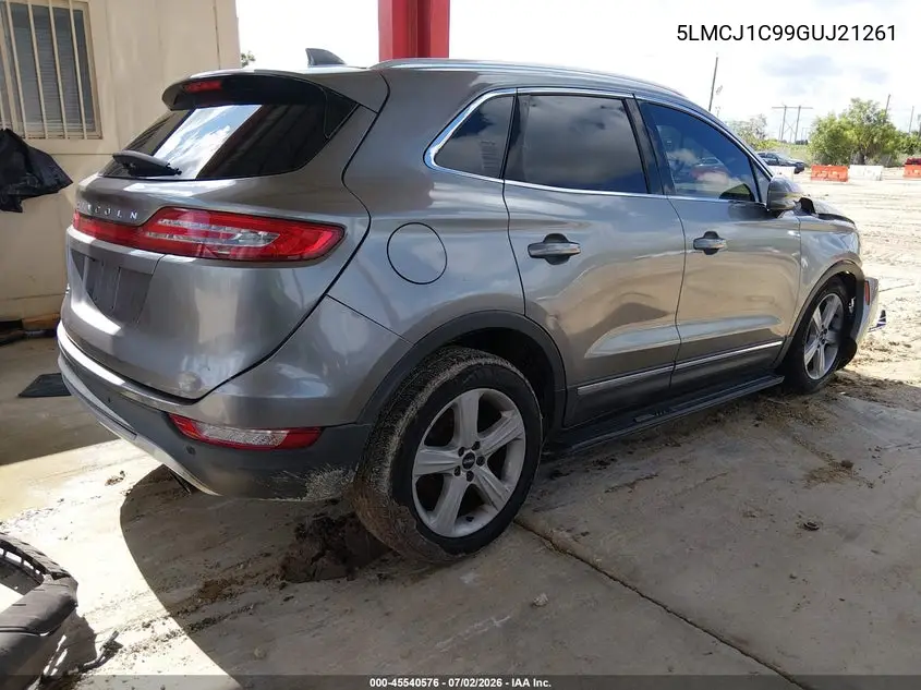 2016 Lincoln Mkc Premier VIN: 5LMCJ1C99GUJ21261 Lot: 45540576