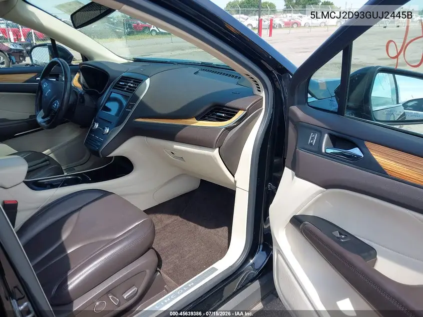 2016 Lincoln Mkc Select VIN: 5LMCJ2D93GUJ2445B Lot: 45639386