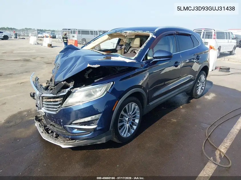 2016 Lincoln Mkc Reserve VIN: 5LMCJ3D93GUJ31438 Lot: 45660166