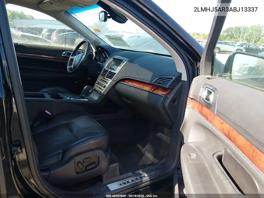 2010 Lincoln Mkt VIN: 2LMHJ5AR3ABJ13337 Lot: 45397609