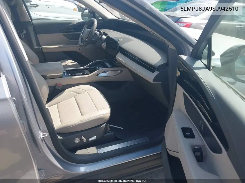 2025 Lincoln Nautilus Premiere VIN: 5LMPJ8JA9SJ942510 Lot: 45533983