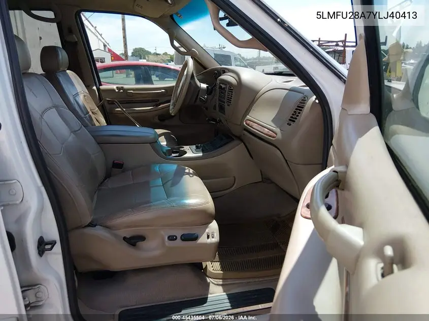 2000 Lincoln Navigator VIN: 5LMFU28A7YLJ40413 Lot: 45435504