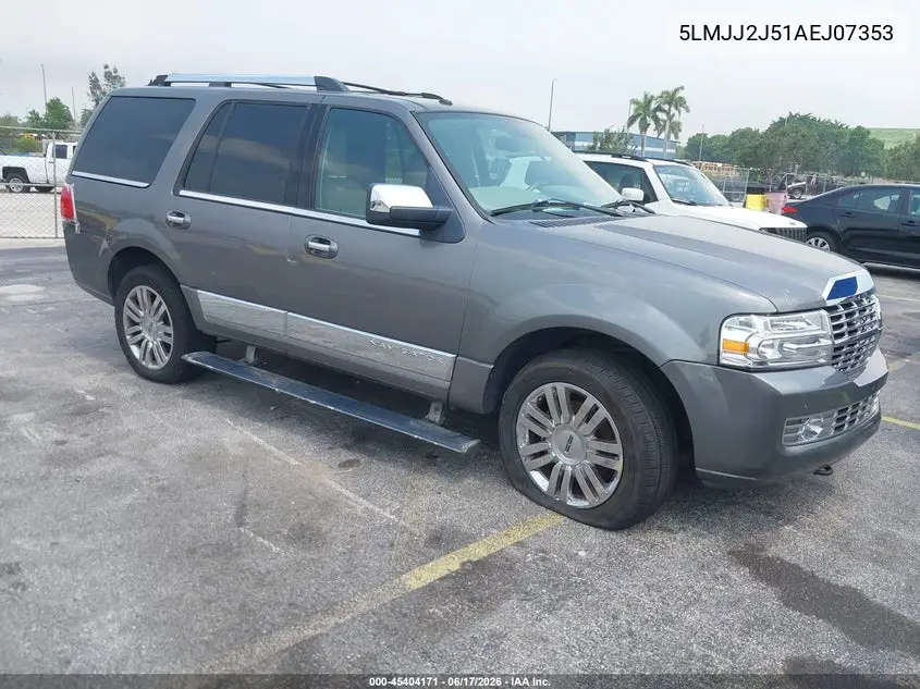 2010 Lincoln Navigator VIN: 5LMJJ2J51AEJ07353 Lot: 45404171