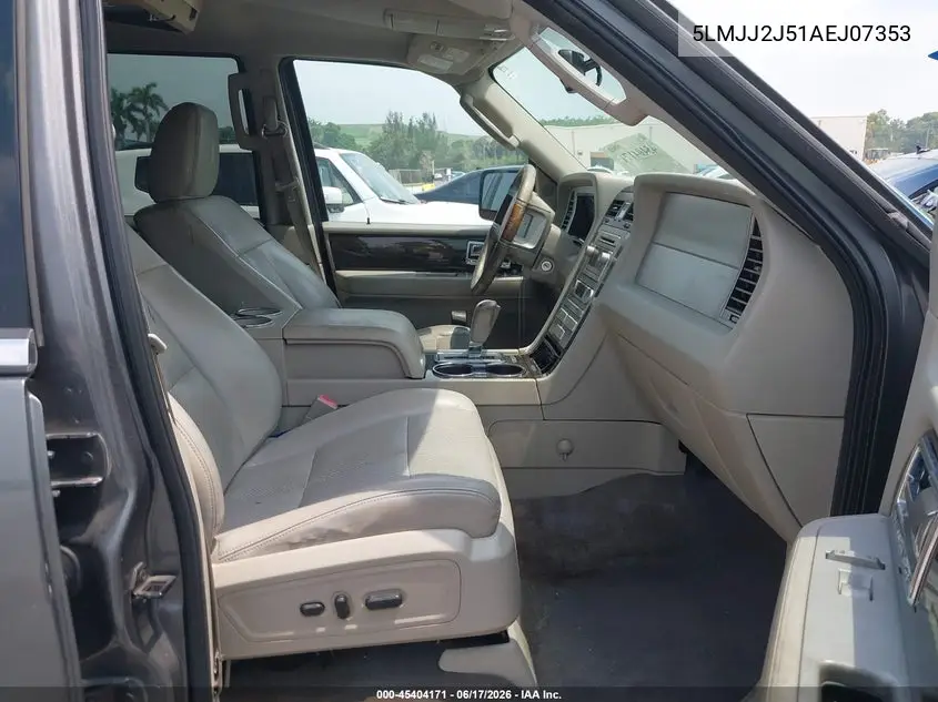 2010 Lincoln Navigator VIN: 5LMJJ2J51AEJ07353 Lot: 45404171