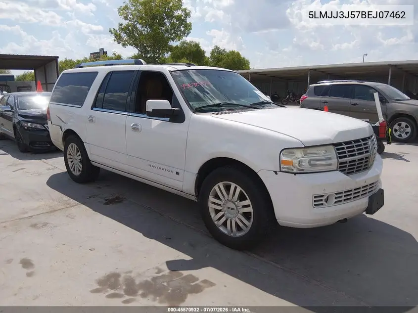 2011 Lincoln Navigator L VIN: 5LMJJ3J57BEJ07462 Lot: 45570932