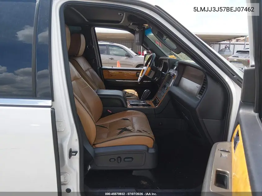 2011 Lincoln Navigator L VIN: 5LMJJ3J57BEJ07462 Lot: 45570932