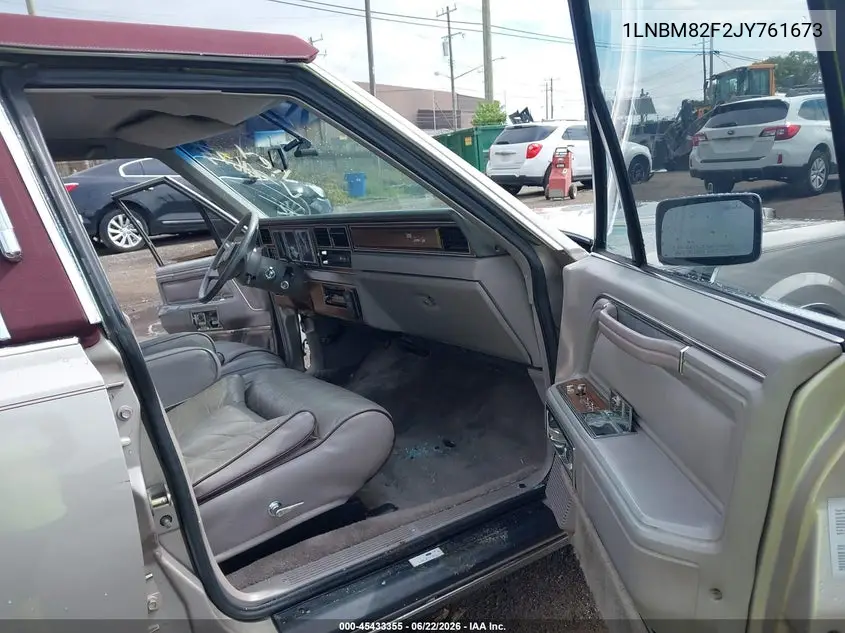 1988 Lincoln Town Car Signature VIN: 1LNBM82F2JY761673 Lot: 45433355