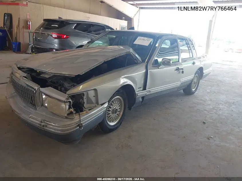 1994 Lincoln Town Car Signature/Tournament VIN: 1LNLM82W7RY766464 Lot: 45396233