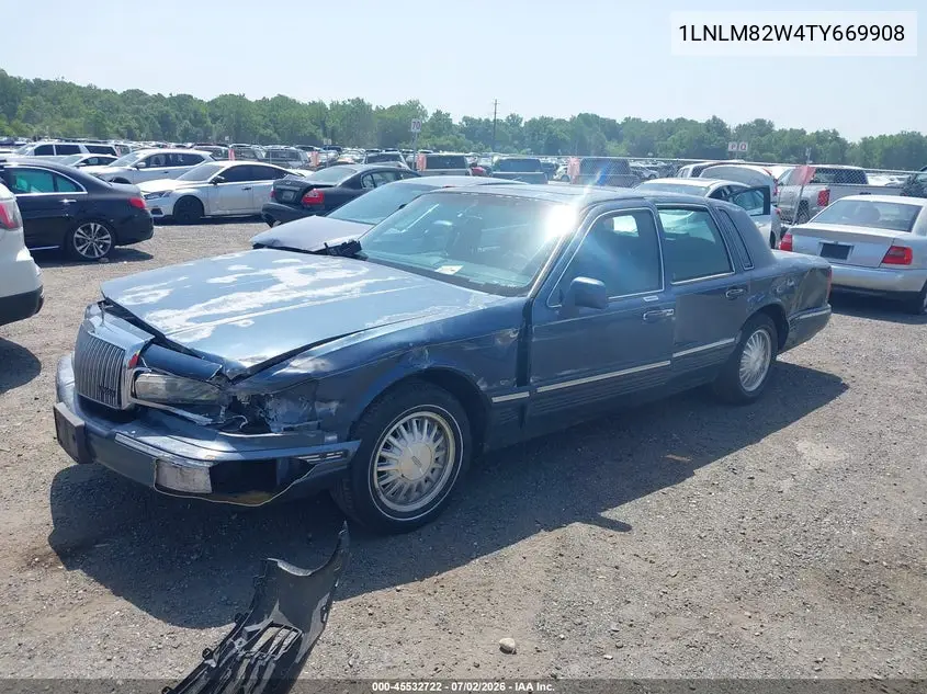 1996 Lincoln Town Car Sgn/Dmnd Anv/Cypress/Jn VIN: 1LNLM82W4TY669908 Lot: 45532722