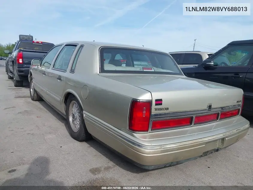 1997 Lincoln Town Car Signature VIN: 1LNLM82W8VY688013 Lot: 45170789