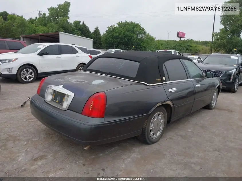 1999 Lincoln Town Car Signature VIN: 1LNFM82W9XY612266 Lot: 45384795