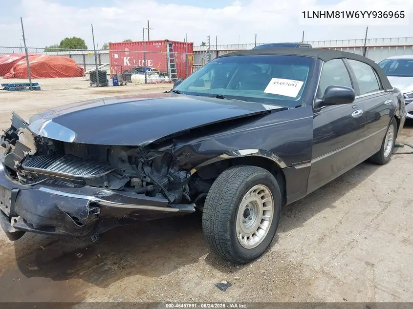 2000 Lincoln Town Car Executive VIN: 1LNHM81W6YY936965 Lot: 45457691
