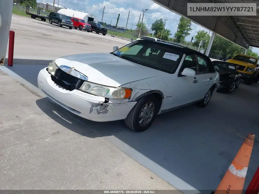 2000 Lincoln Town Car Signature VIN: 1LNHM82W1YY787721 Lot: 45480775