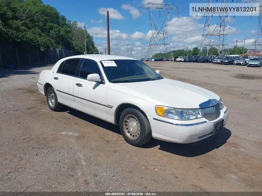 2000 Lincoln Town Car Executive VIN: 1LNHM81W6YY813201 Lot: 45585283