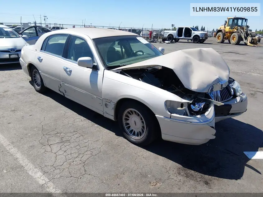 2001 Lincoln Town Car Cartier VIN: 1LNHM83W41Y609855 Lot: 45557403