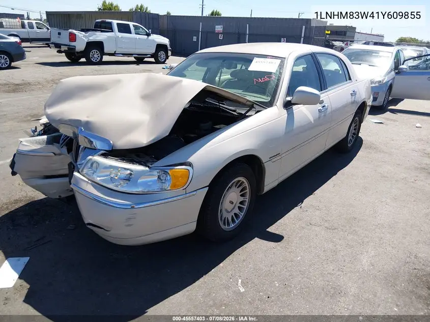 2001 Lincoln Town Car Cartier VIN: 1LNHM83W41Y609855 Lot: 45557403