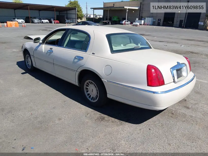 2001 Lincoln Town Car Cartier VIN: 1LNHM83W41Y609855 Lot: 45557403