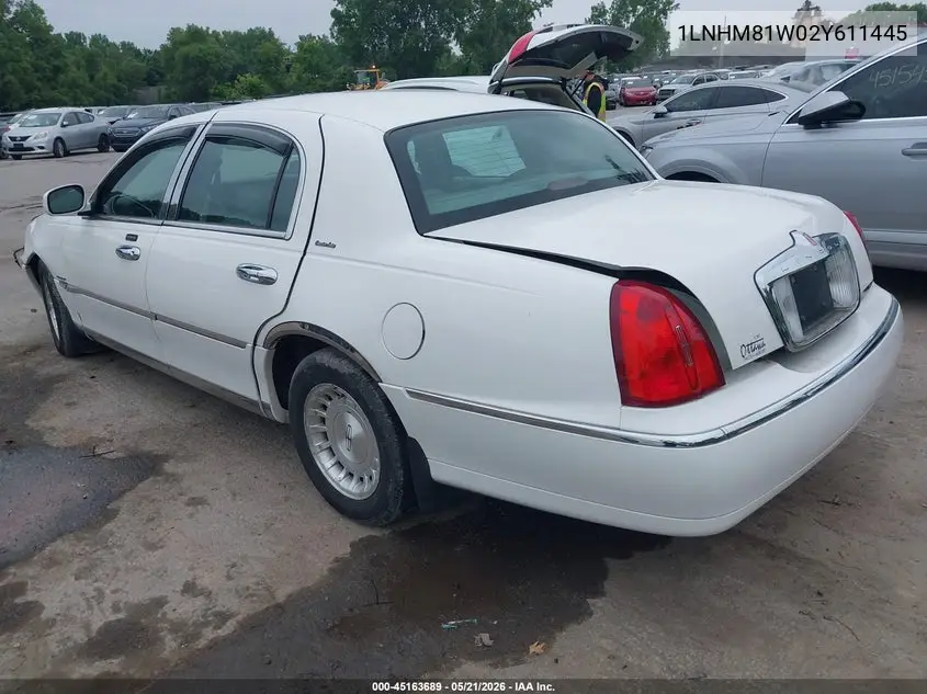 2002 Lincoln Town Car Executive VIN: 1LNHM81W02Y611445 Lot: 45163689