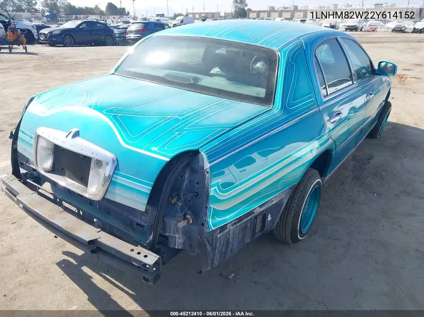 2002 Lincoln Town Car Signature VIN: 1LNHM82W22Y614152 Lot: 45212410