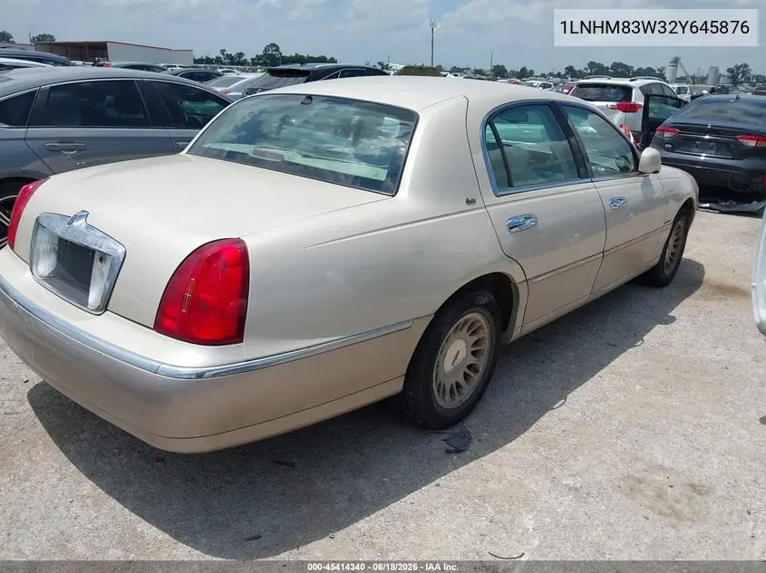 2002 Lincoln Town Car Cartier VIN: 1LNHM83W32Y645876 Lot: 45414340