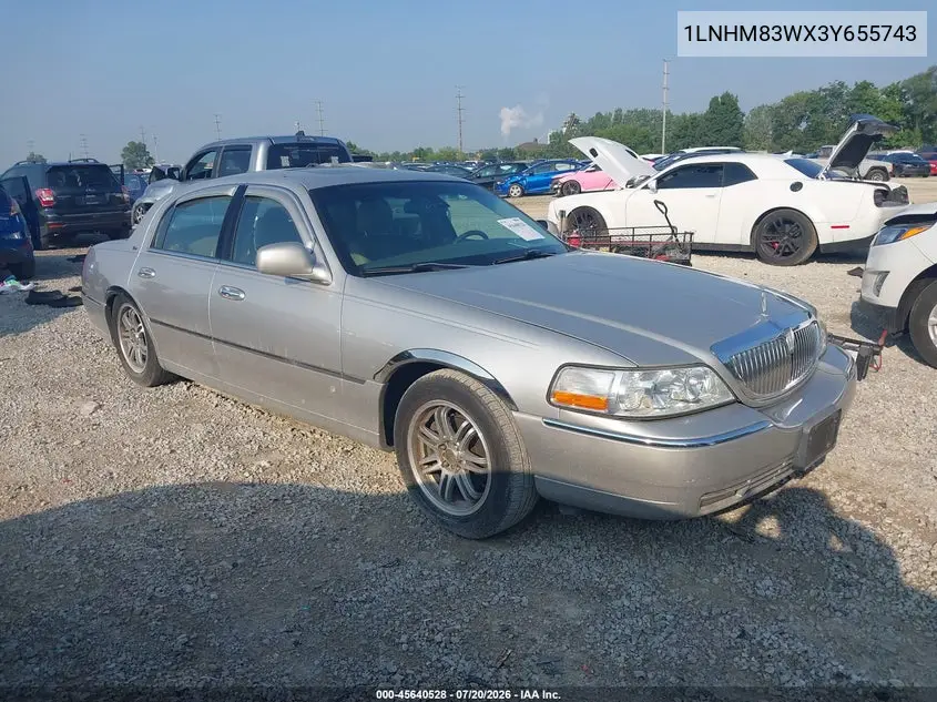 2003 Lincoln Town Car Cartier VIN: 1LNHM83WX3Y655743 Lot: 45640528