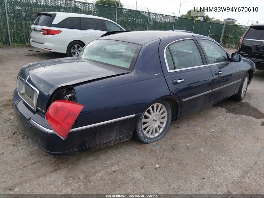 2004 Lincoln Town Car Ultimate VIN: 1LNHM83W94Y670610 Lot: 45195767