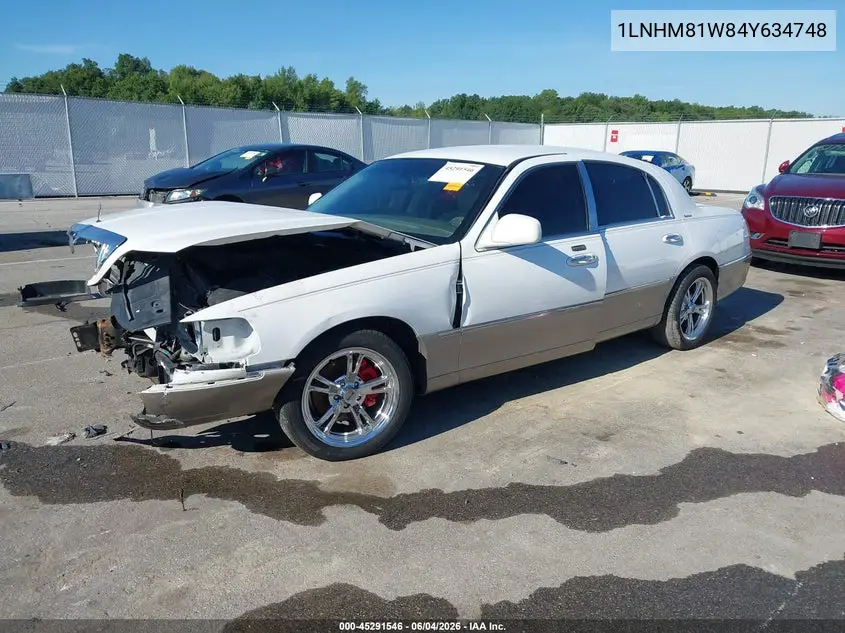 2004 Lincoln Town Car Signature VIN: 1LNHM81W84Y634748 Lot: 45291546