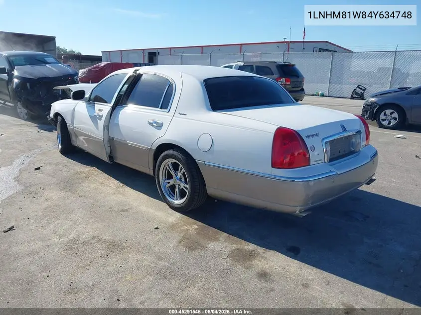 2004 Lincoln Town Car Signature VIN: 1LNHM81W84Y634748 Lot: 45291546