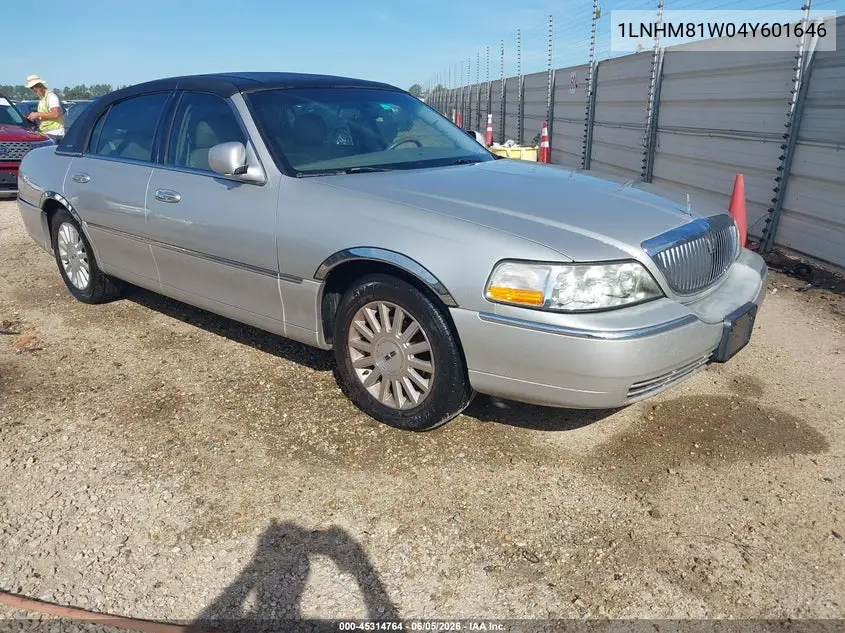 2004 Lincoln Town Car Signature VIN: 1LNHM81W04Y601646 Lot: 45314764