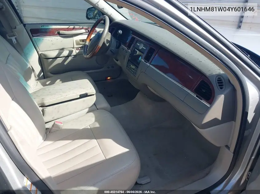 2004 Lincoln Town Car Signature VIN: 1LNHM81W04Y601646 Lot: 45314764