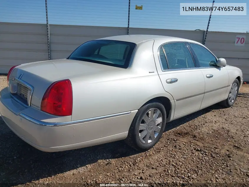 2004 Lincoln Town Car Ultimate VIN: 1LNHM83W74Y657483 Lot: 45335351