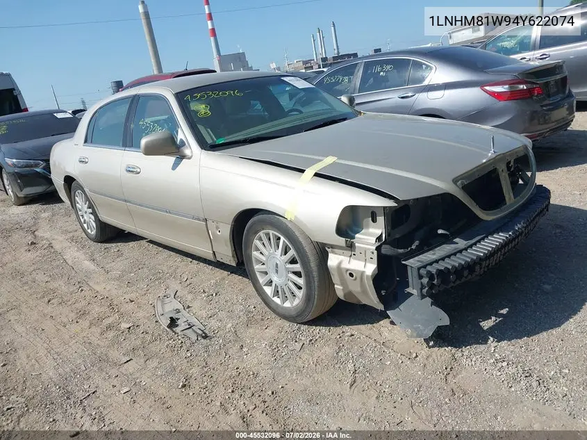 2004 Lincoln Town Car Signature VIN: 1LNHM81W94Y622074 Lot: 45532096