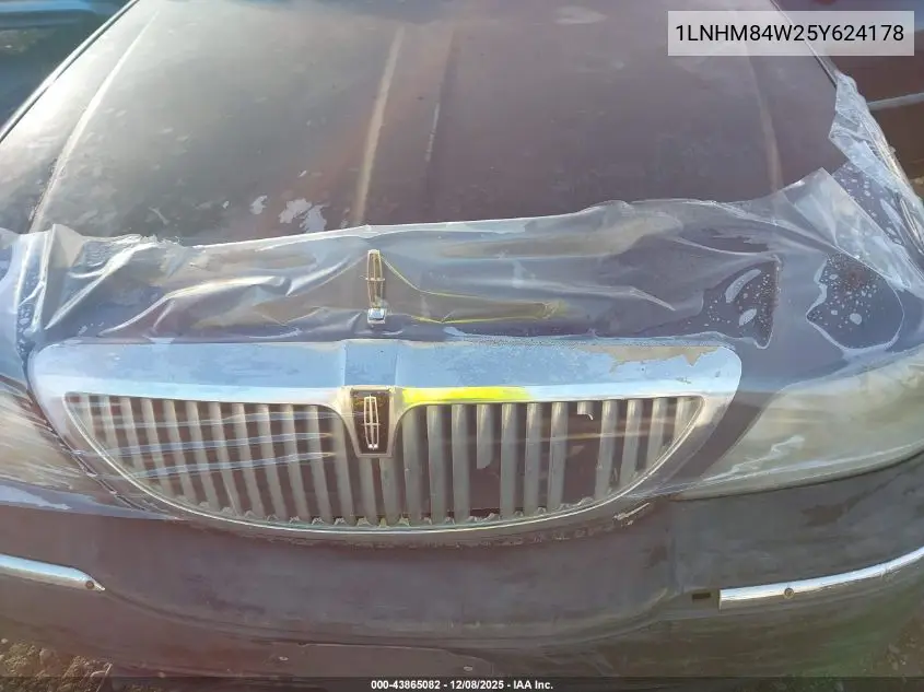 1LNHM84W25Y624178 2005 Lincoln Town Car Executive L