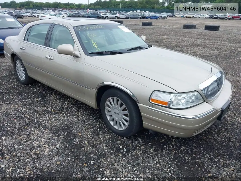 2005 Lincoln Town Car Signature VIN: 1LNHM81W45Y604146 Lot: 45446268