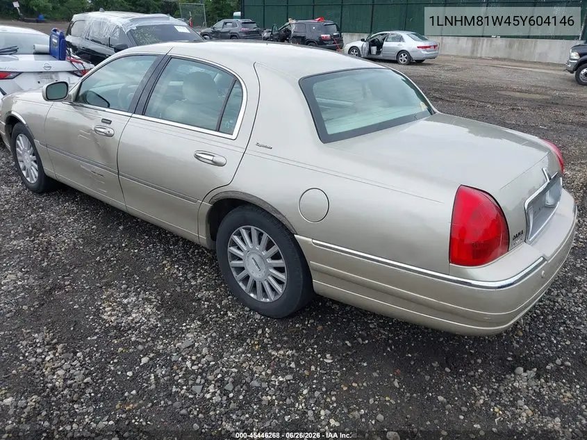 2005 Lincoln Town Car Signature VIN: 1LNHM81W45Y604146 Lot: 45446268