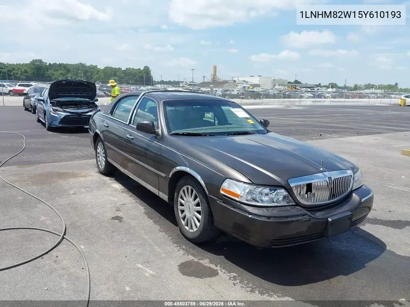 2005 Lincoln Town Car Signature Limited VIN: 1LNHM82W15Y610193 Lot: 45503759