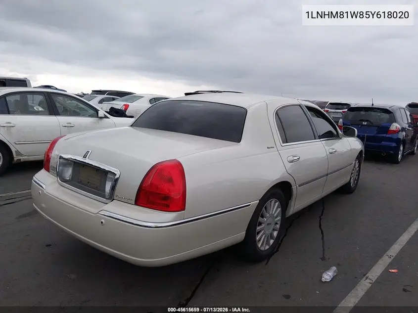 2005 Lincoln Town Car Signature VIN: 1LNHM81W85Y618020 Lot: 45615659