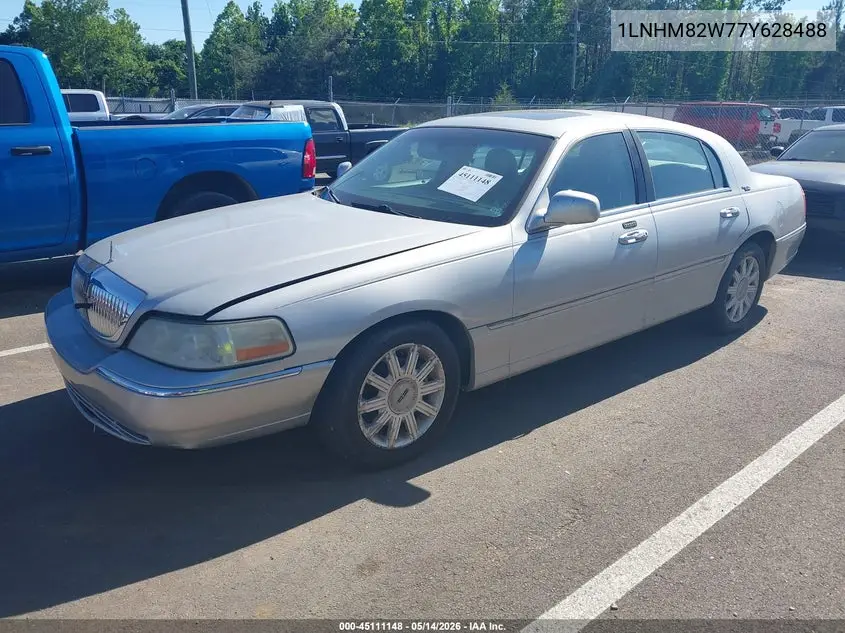 2007 Lincoln Town Car Signature Limited VIN: 1LNHM82W77Y628488 Lot: 45111148