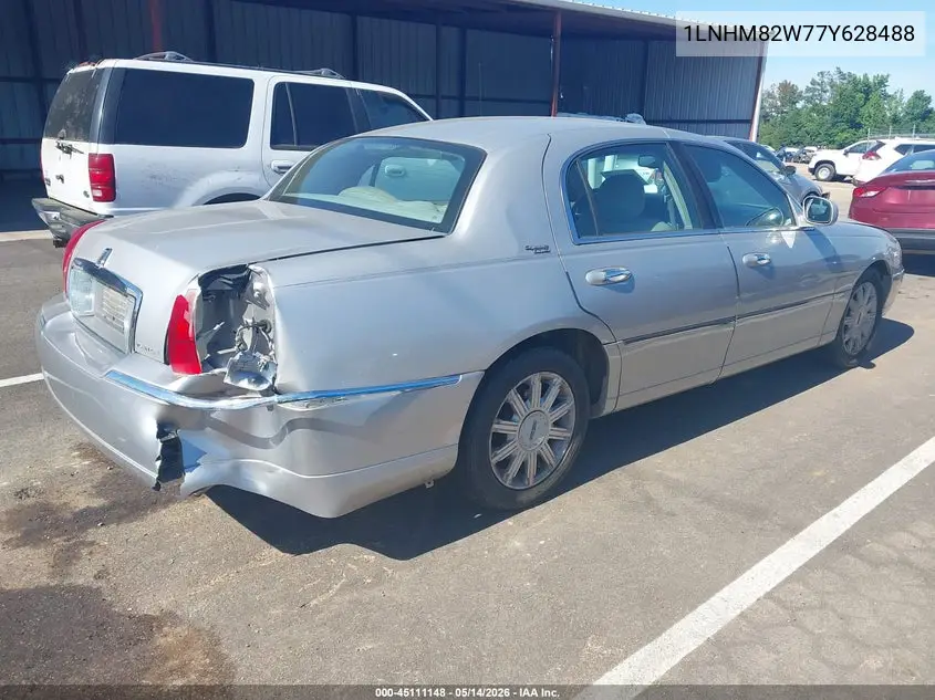 2007 Lincoln Town Car Signature Limited VIN: 1LNHM82W77Y628488 Lot: 45111148