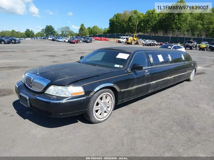2007 Lincoln Town Car Executive VIN: 1L1FM88W97Y639007 Lot: 45233423