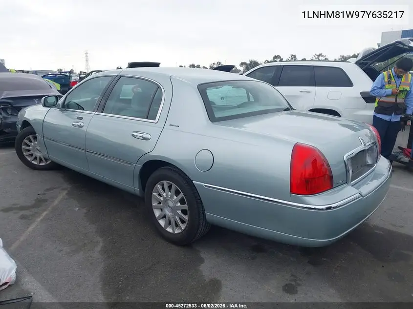 2007 Lincoln Town Car Signature VIN: 1LNHM81W97Y635217 Lot: 45272533