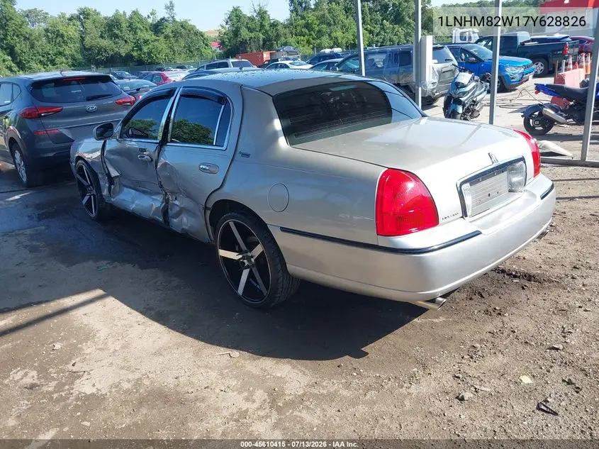 2007 Lincoln Town Car Signature Limited VIN: 1LNHM82W17Y628826 Lot: 45610415