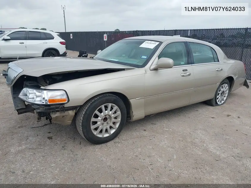 2007 Lincoln Town Car Signature VIN: 1LNHM81V07Y624033 Lot: 45650359