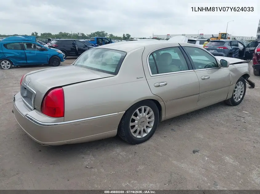 2007 Lincoln Town Car Signature VIN: 1LNHM81V07Y624033 Lot: 45650359